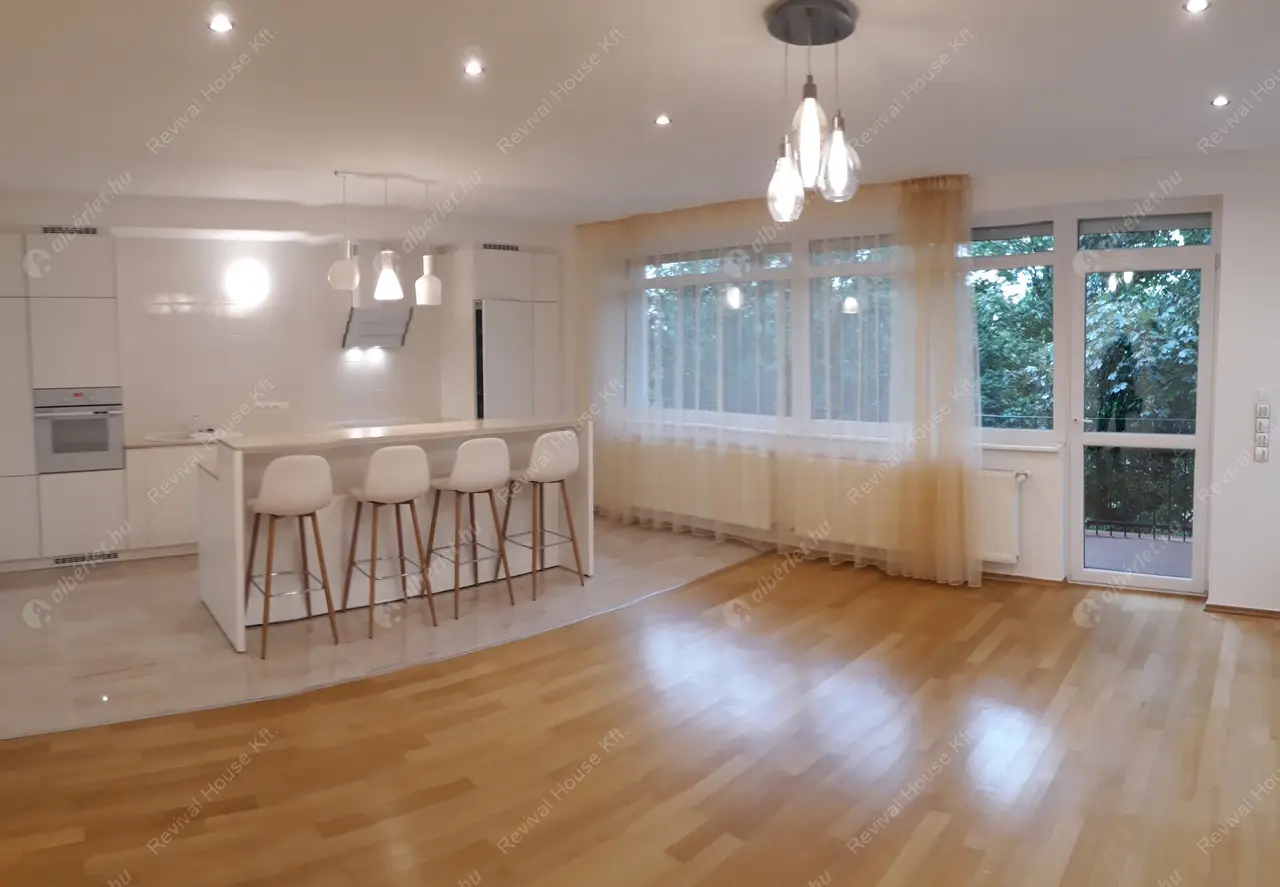 Kiadó albérlet 490000 Ft/hó áron: Budapest, II. kerület  Pusztaszeri út. Mérete: 125 nm, 4 szobás | Alberlet.hu - 5074715