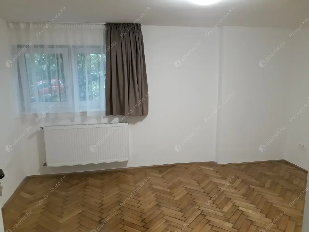 Kiadó albérlet 490000 Ft/hó áron: Budapest, II. kerület  Pusztaszeri út. Mérete: 125 nm, 4 szobás | Alberlet.hu - 5074717