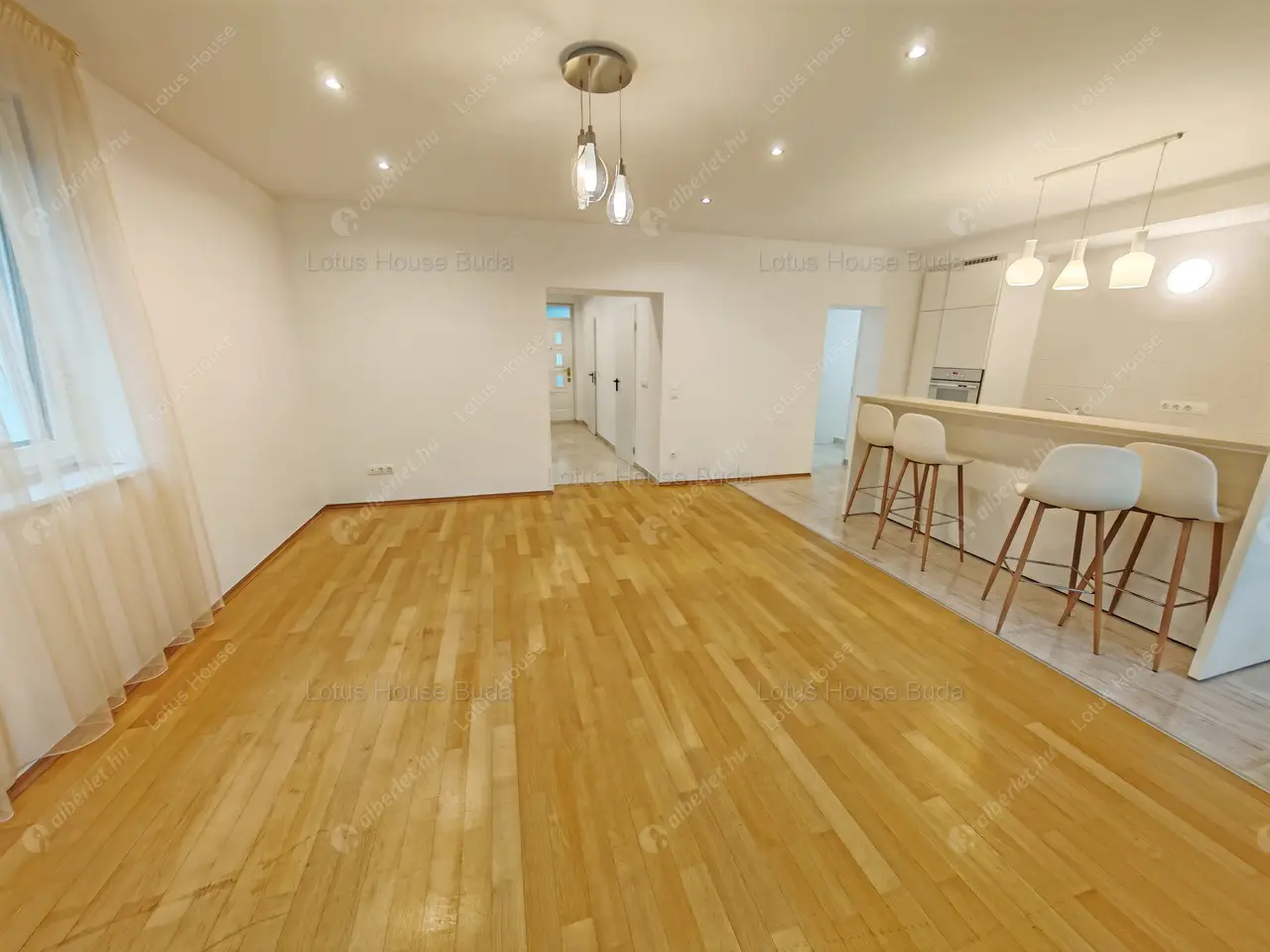 Kiadó albérlet 490000 Ft/hó áron: Budapest, II. kerület  Pusztaszeri út. Mérete: 138 nm, 4 szobás | Alberlet.hu - 6571044