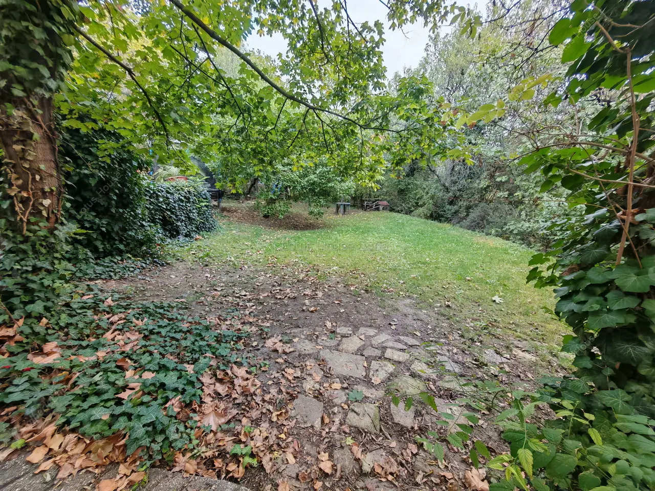 Kiadó albérlet 490000 Ft/hó áron: Budapest, II. kerület  Pusztaszeri út. Mérete: 138 nm, 4 szobás | Alberlet.hu - 6571062