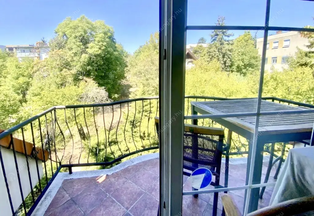 Kiadó albérlet 380000 Ft/hó áron: Budapest, II. kerület  Pusztaszeri út. Mérete: 75 nm, 1 szobás | Alberlet.hu - 6536819