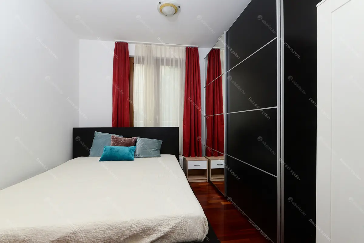 Kiadó albérlet 402000 Ft/hó áron: Budapest, II. kerület  Pusztaszeri út. Mérete: 87 nm, 3 szobás | Alberlet.hu - 5869019