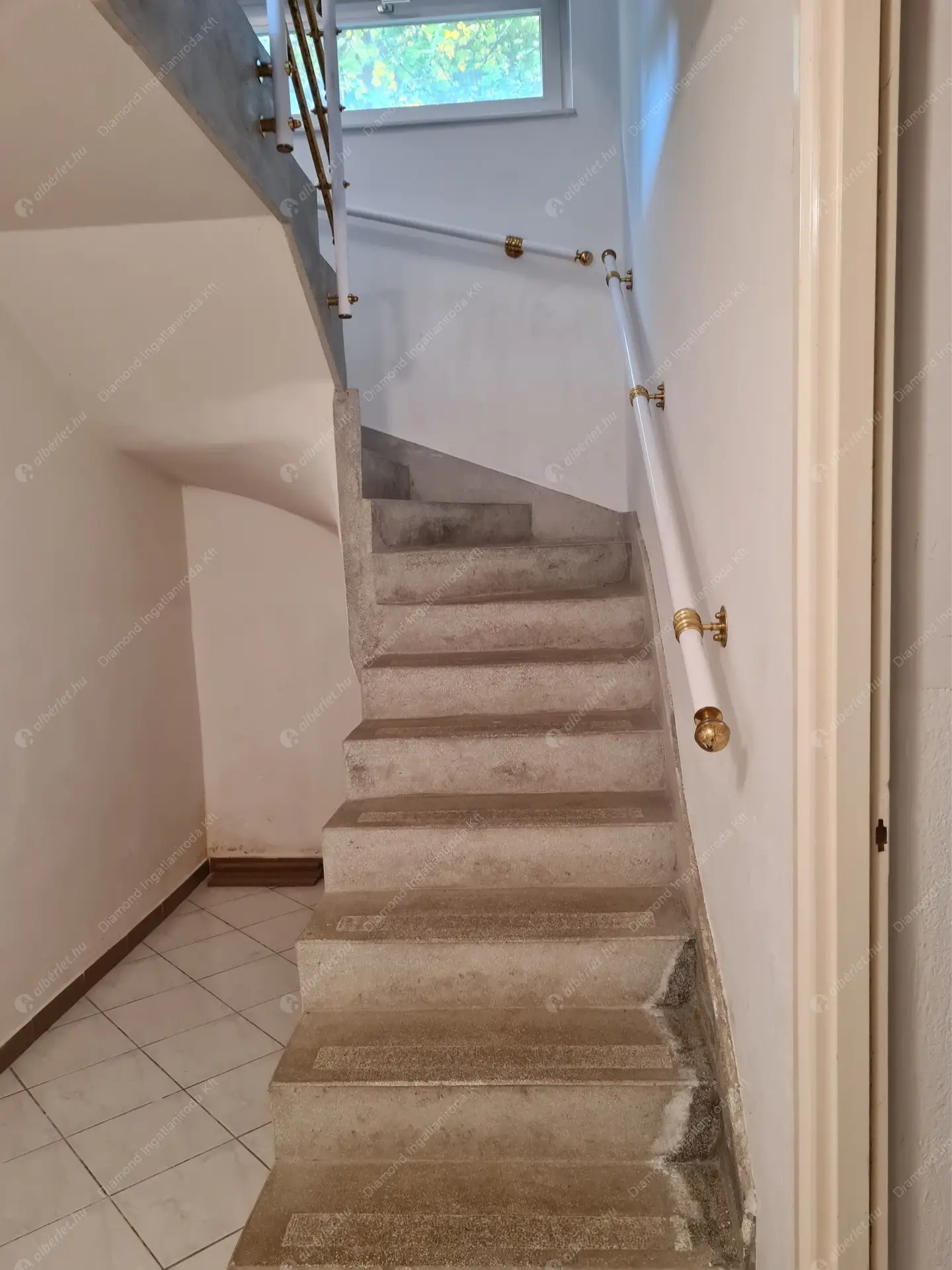 Kiadó albérlet 761000 Ft/hó áron: Budapest, II. kerület  Remetekertvaros  . Mérete: 330 nm, 4 szobás | Alberlet.hu - 5997810