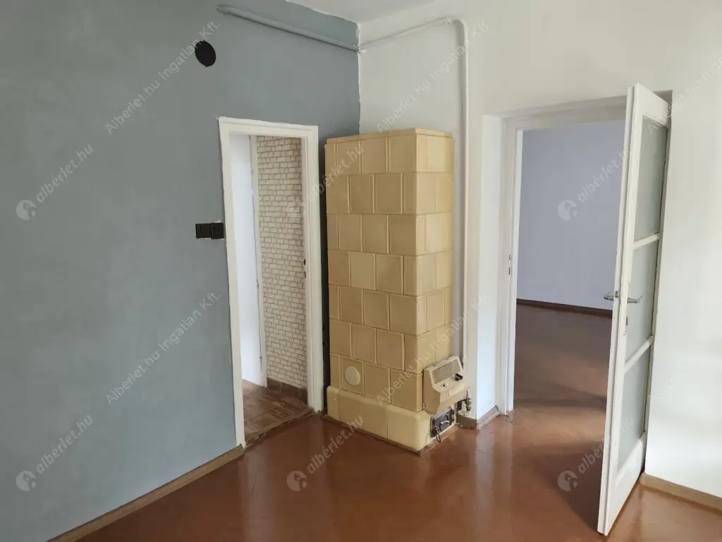 Kiadó albérlet 230000 Ft/hó áron: Budapest, II. kerület  Rókushegyi lépcső. Mérete: 52 nm, 2 szobás | Alberlet.hu - 6549609