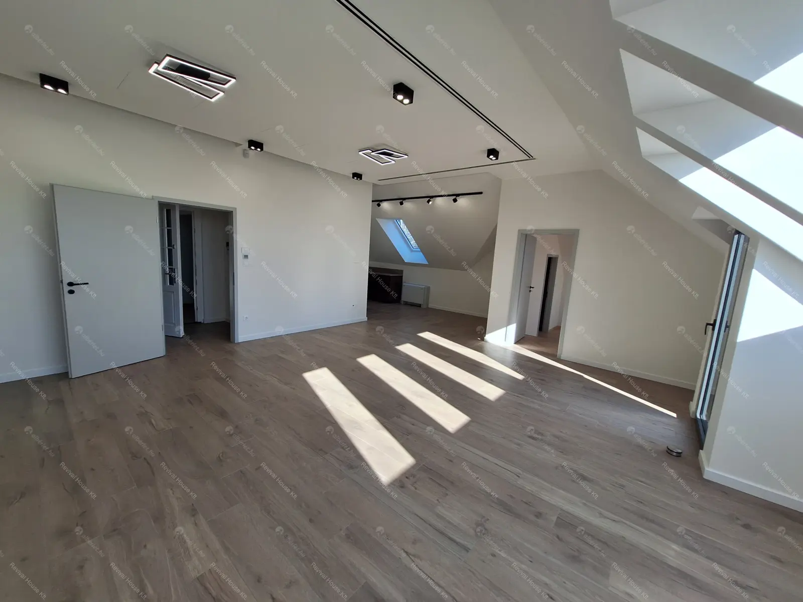 Kiadó albérlet 1318000 Ft/hó áron: Budapest, II. kerület  Rómer Flóris utca. Mérete: 140 nm, 4 szobás | Alberlet.hu - 6661903