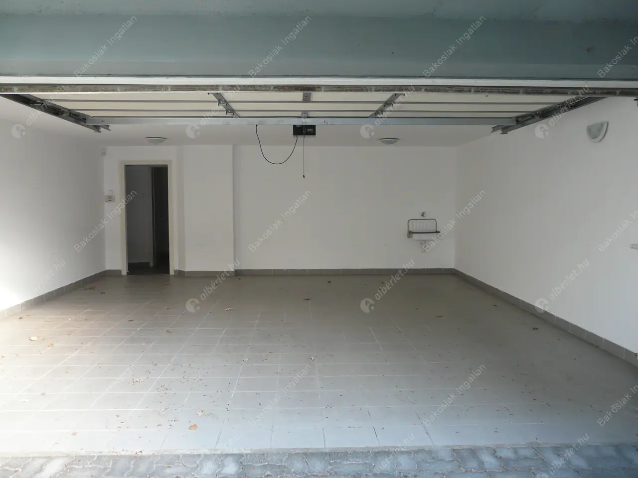 Kiadó albérlet 731000 Ft/hó áron: Budapest, II. kerület  Selyemakác utca. Mérete: 110 nm, 3 szobás | Alberlet.hu - 4541846