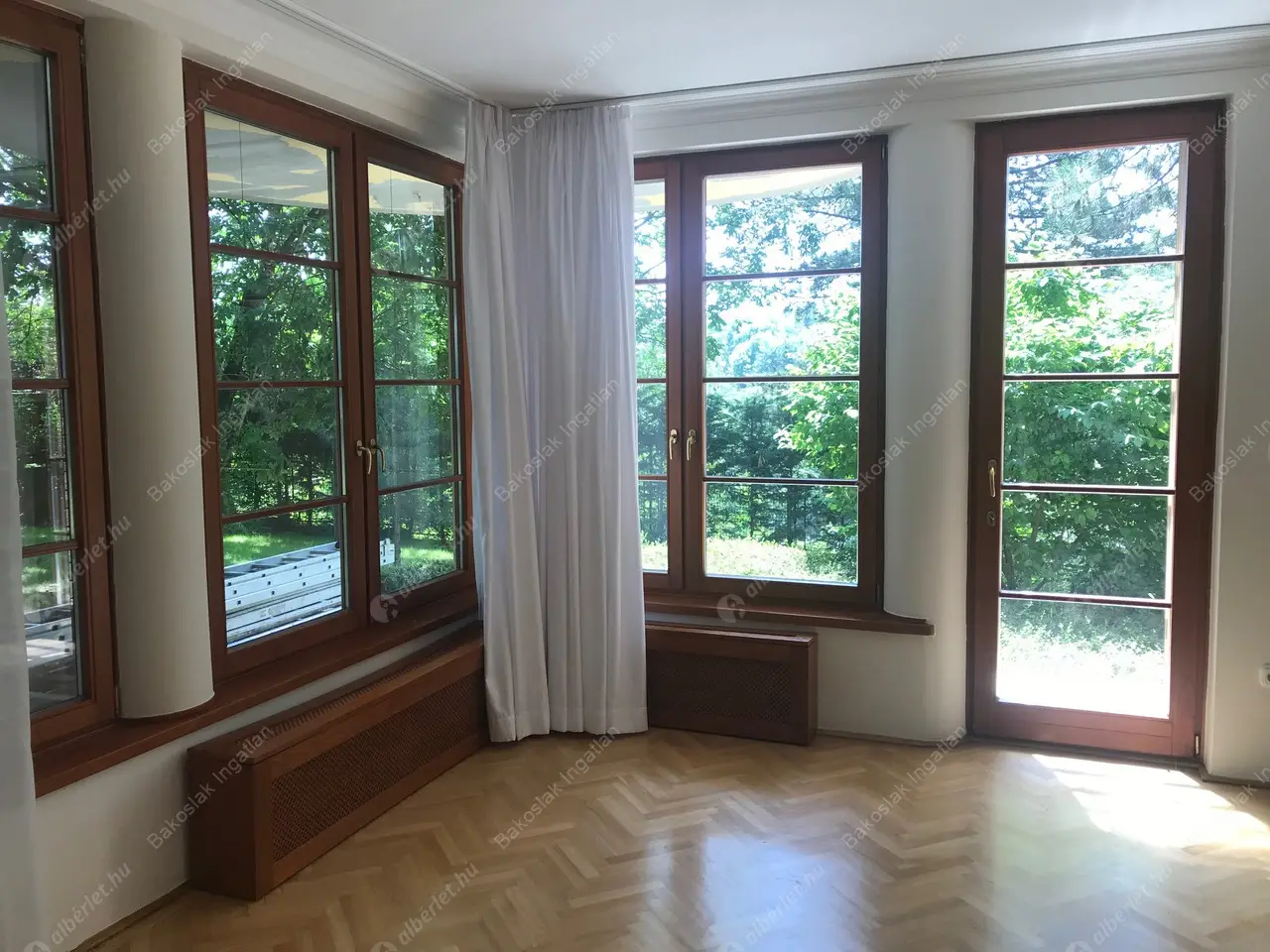 Kiadó albérlet 731000 Ft/hó áron: Budapest, II. kerület  Selyemakác utca. Mérete: 110 nm, 3 szobás | Alberlet.hu - 4689910