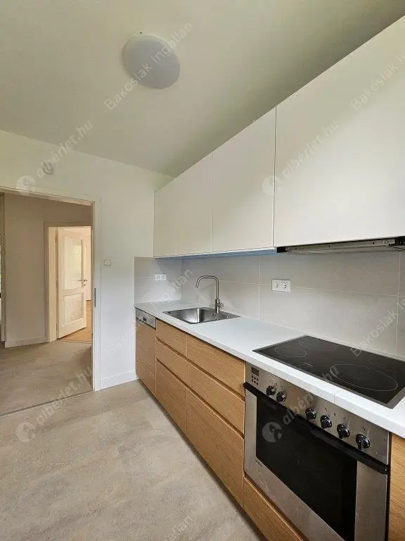 Kiadó albérlet 636000 Ft/hó áron: Budapest, II. kerület  Selyemakác utca. Mérete: 110 nm, 3 szobás | Alberlet.hu - 6590663