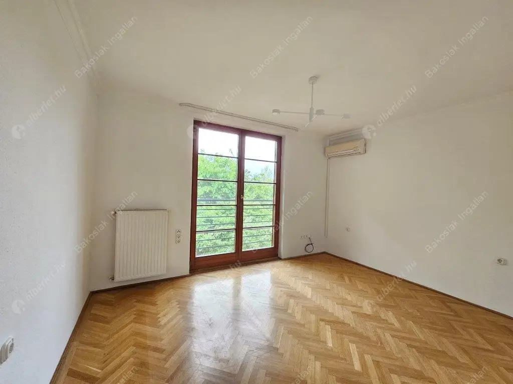 Kiadó albérlet 636000 Ft/hó áron: Budapest, II. kerület  Selyemakác utca. Mérete: 110 nm, 3 szobás | Alberlet.hu - 6590664