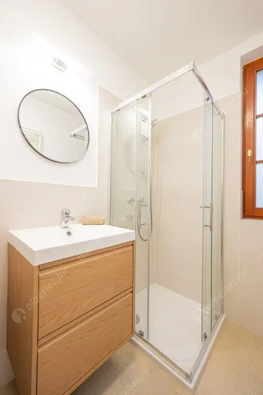 Kiadó albérlet 636000 Ft/hó áron: Budapest, II. kerület  Selyemakác utca. Mérete: 110 nm, 3 szobás | Alberlet.hu - 6590671