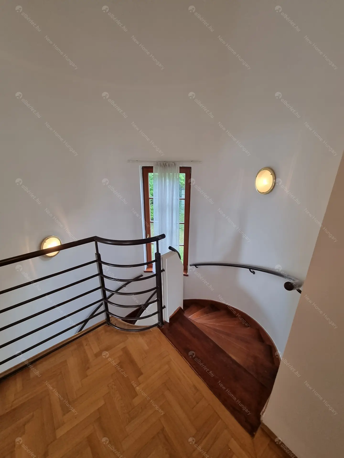 Kiadó albérlet 1134000 Ft/hó áron: Budapest, II. kerület  Selyemakác utca. Mérete: 220 nm, 4 szobás | Alberlet.hu - 6016653