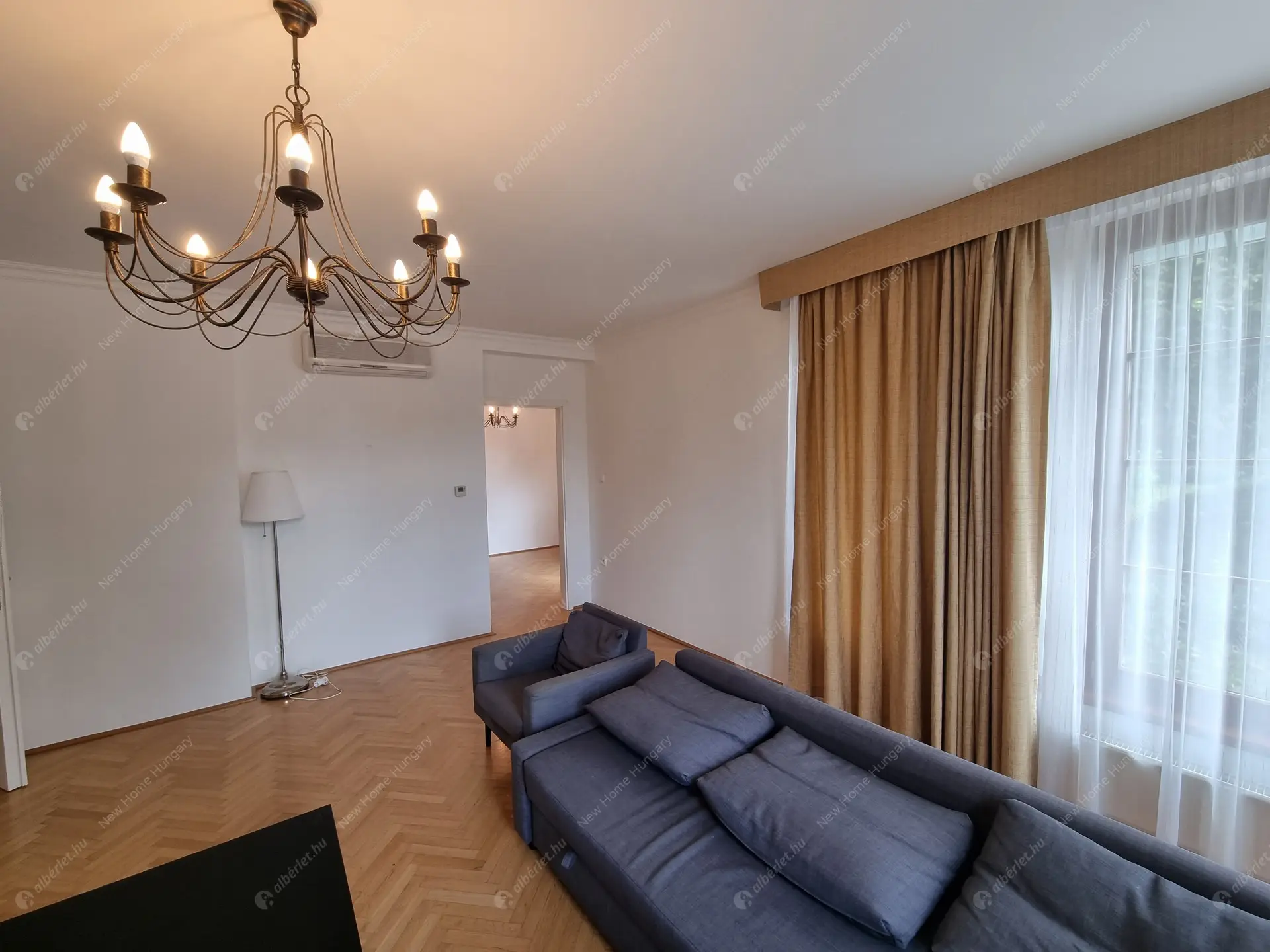 Kiadó albérlet 1134000 Ft/hó áron: Budapest, II. kerület  Selyemakác utca. Mérete: 220 nm, 4 szobás | Alberlet.hu - 6016654