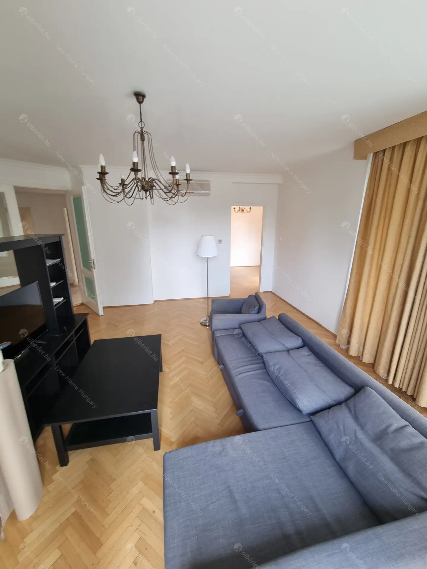 Kiadó albérlet 1134000 Ft/hó áron: Budapest, II. kerület  Selyemakác utca. Mérete: 220 nm, 4 szobás | Alberlet.hu - 6016655