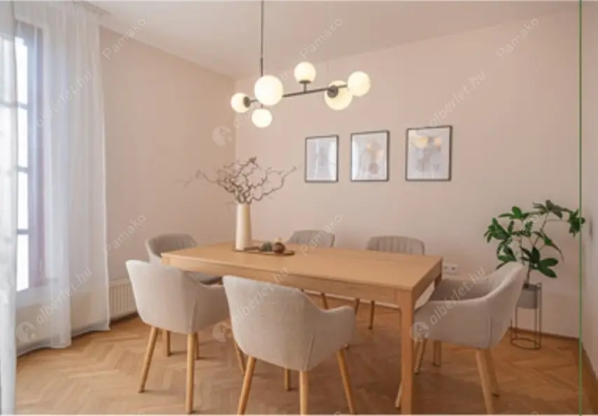 Kiadó albérlet 1250000 Ft/hó áron: Budapest, II. kerület  Selyemakác utca. Mérete: 220 nm, 4 szobás | Alberlet.hu - 6360058