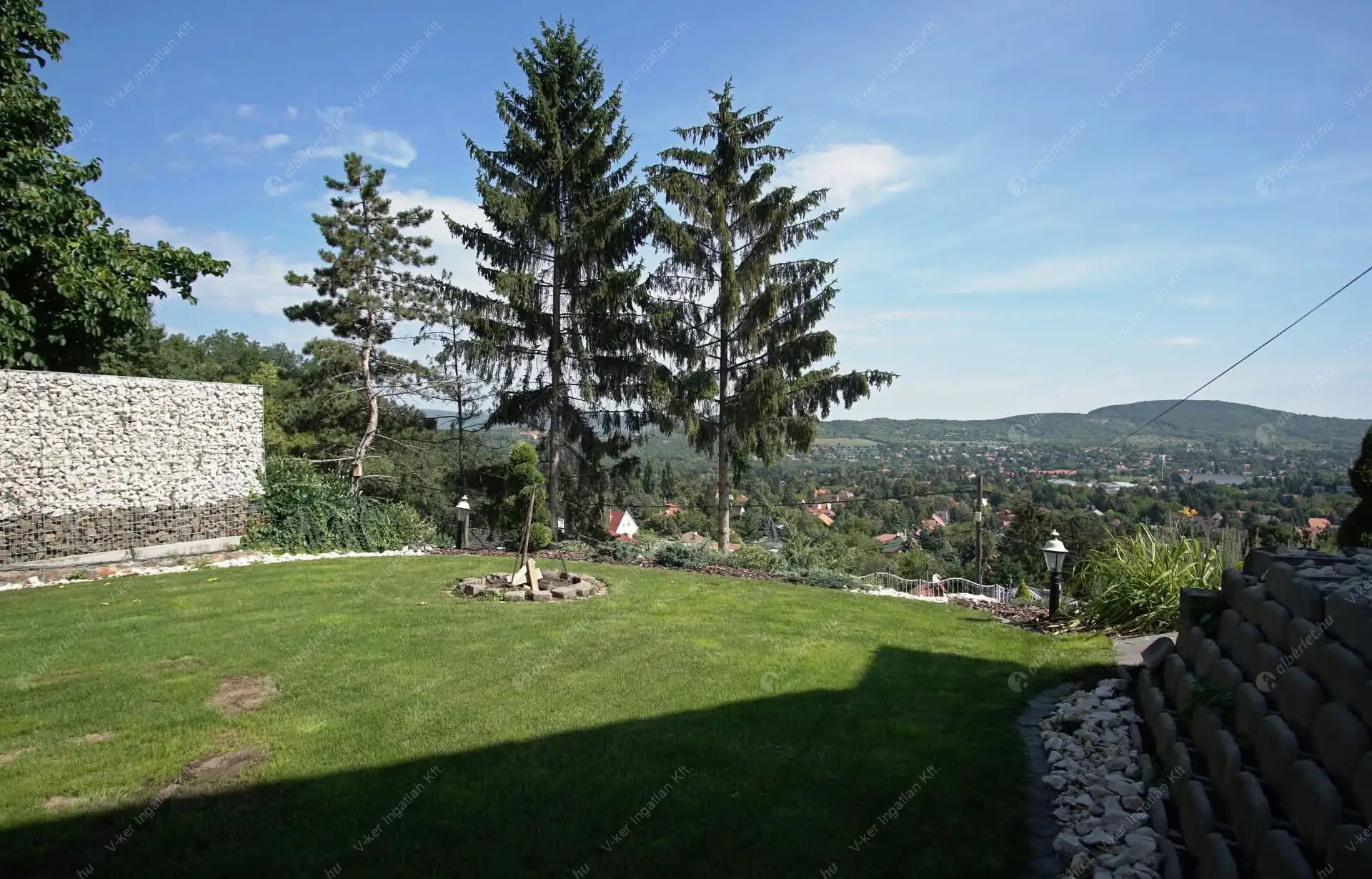 Kiadó albérlet 1108000 Ft/hó áron: Budapest, II. kerület  Simon utca. Mérete: 320 nm, 6 szobás | Alberlet.hu - 6493365