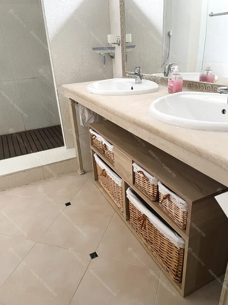 Kiadó albérlet 449000 Ft/hó áron: Budapest, II. kerület  Síp utca. Mérete: 100 nm, 4 szobás | Alberlet.hu - 6694235