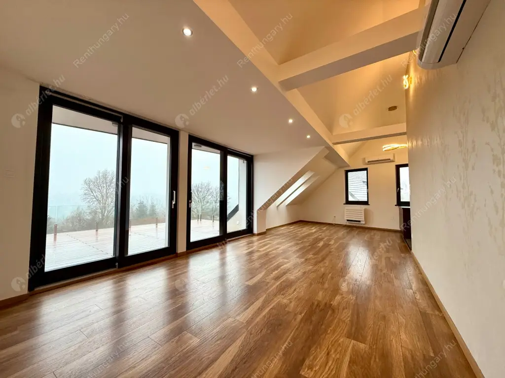 Kiadó albérlet 621000 Ft/hó áron: Budapest, II. kerület  Szabadság utca. Mérete: 108 nm, 3 szobás | Alberlet.hu - 6535212