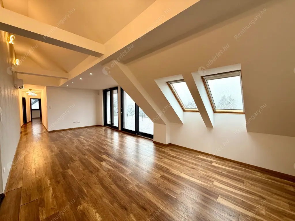 Kiadó albérlet 621000 Ft/hó áron: Budapest, II. kerület  Szabadság utca. Mérete: 108 nm, 3 szobás | Alberlet.hu - 6535213