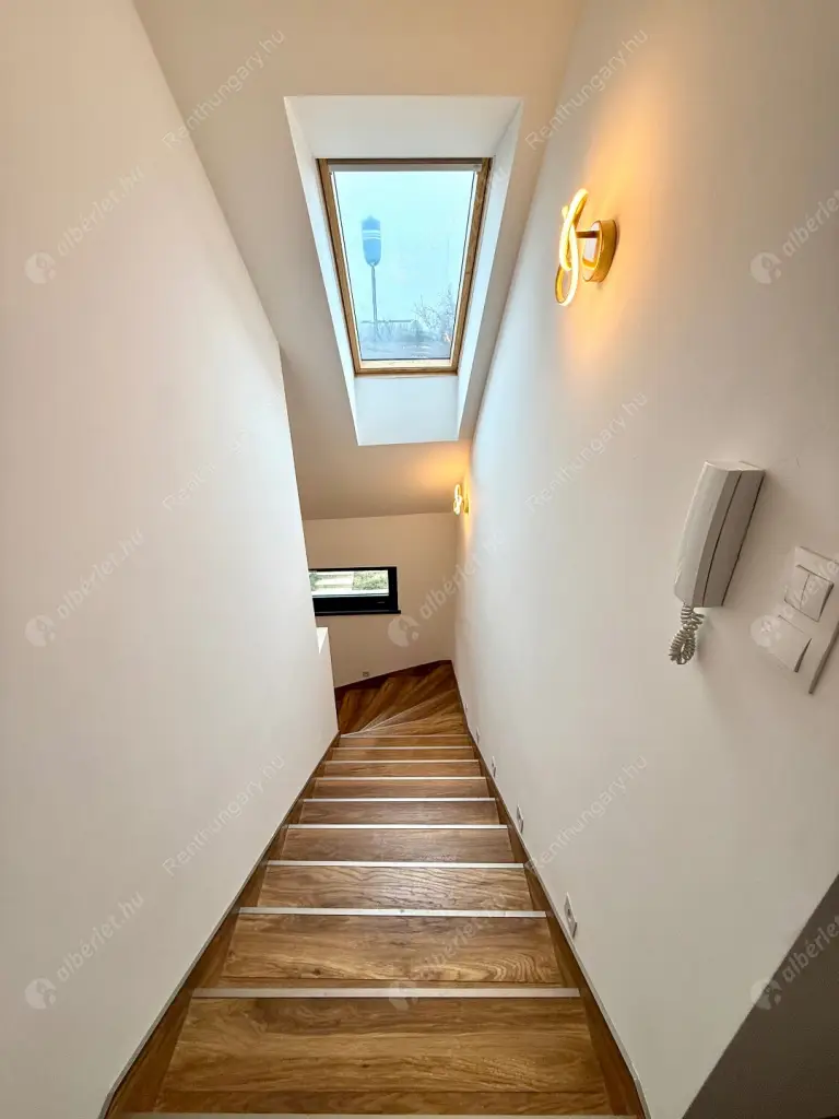 Kiadó albérlet 621000 Ft/hó áron: Budapest, II. kerület  Szabadság utca. Mérete: 108 nm, 3 szobás | Alberlet.hu - 6535224