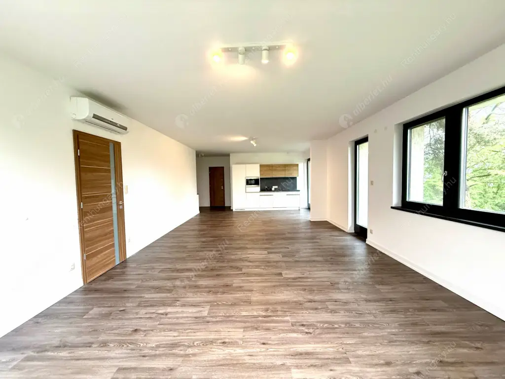 Kiadó albérlet 582000 Ft/hó áron: Budapest, II. kerület  Szabadság utca. Mérete: 110 nm, 3 szobás | Alberlet.hu - 6535168