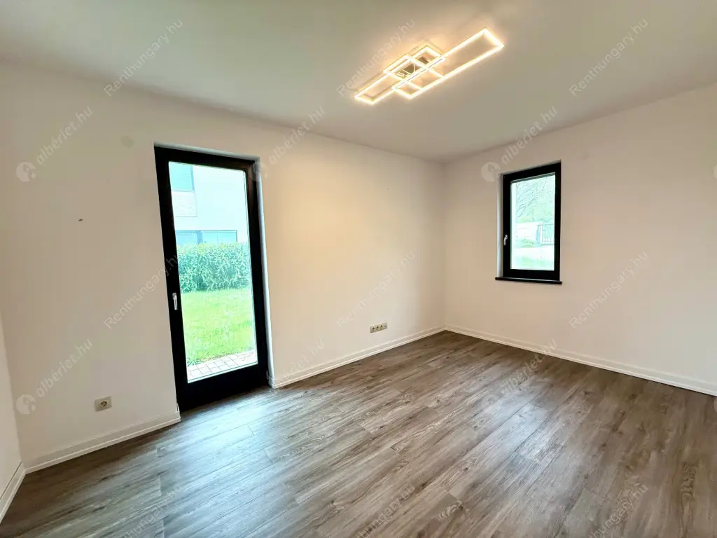 Kiadó albérlet 582000 Ft/hó áron: Budapest, II. kerület  Szabadság utca. Mérete: 110 nm, 3 szobás | Alberlet.hu - 6535172