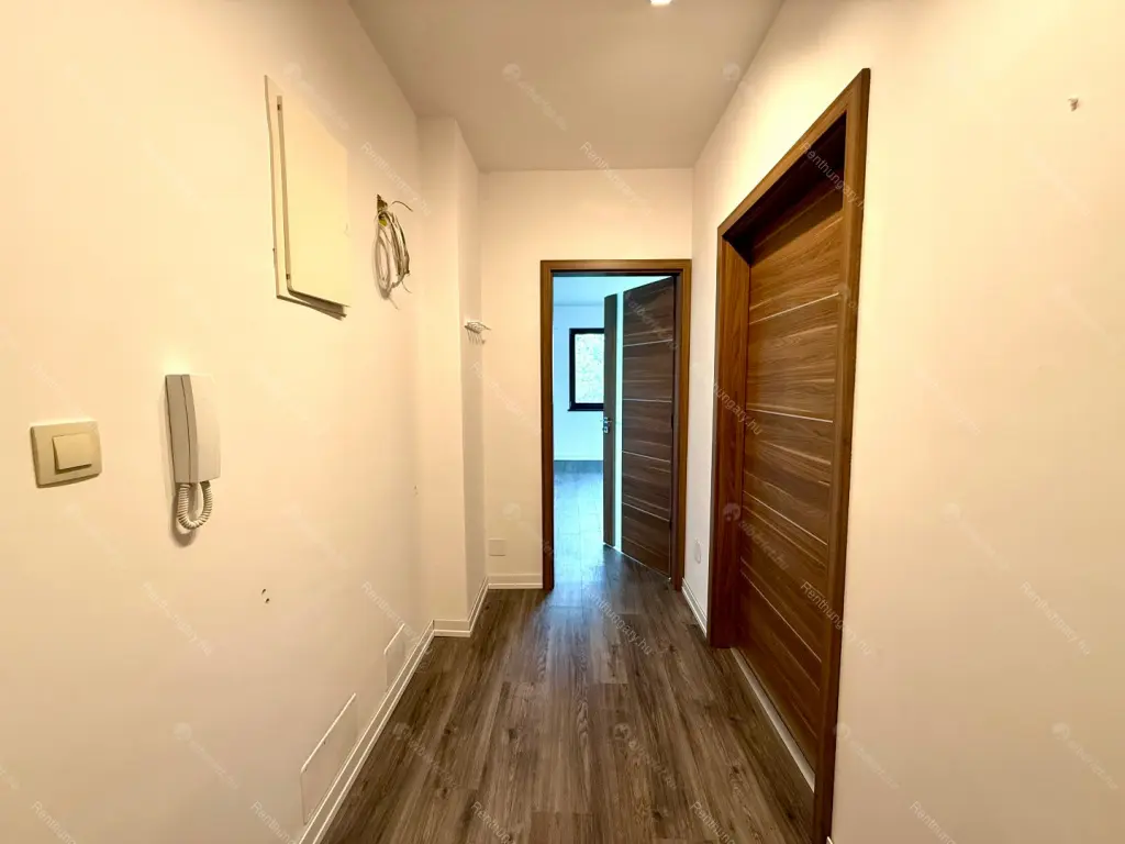 Kiadó albérlet 589000 Ft/hó áron: Budapest, II. kerület  Szabadság utca. Mérete: 110 nm, 3 szobás | Alberlet.hu - 6665890