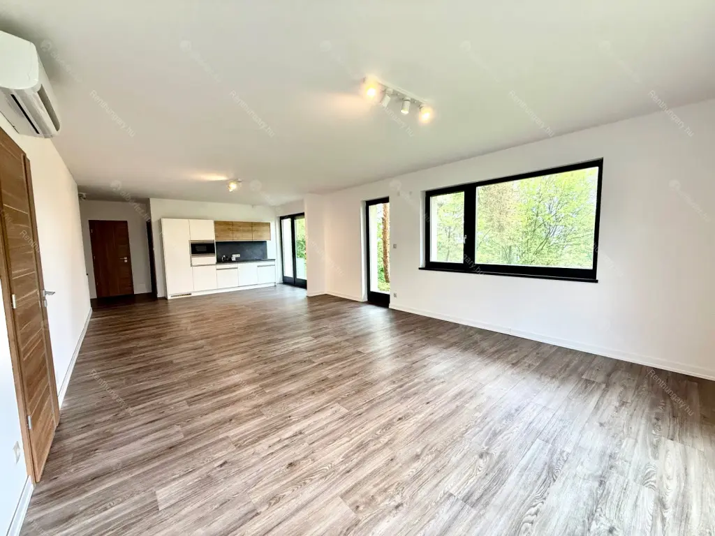 Kiadó albérlet 547000 Ft/hó áron: Budapest, II. kerület  Szabadság utca. Mérete: 110 nm, 3 szobás | Alberlet.hu - 6699387