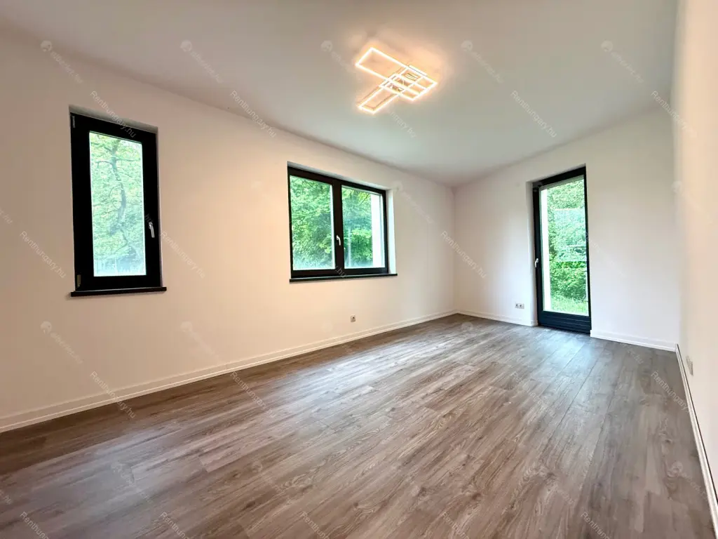 Kiadó albérlet 547000 Ft/hó áron: Budapest, II. kerület  Szabadság utca. Mérete: 110 nm, 3 szobás | Alberlet.hu - 6699391