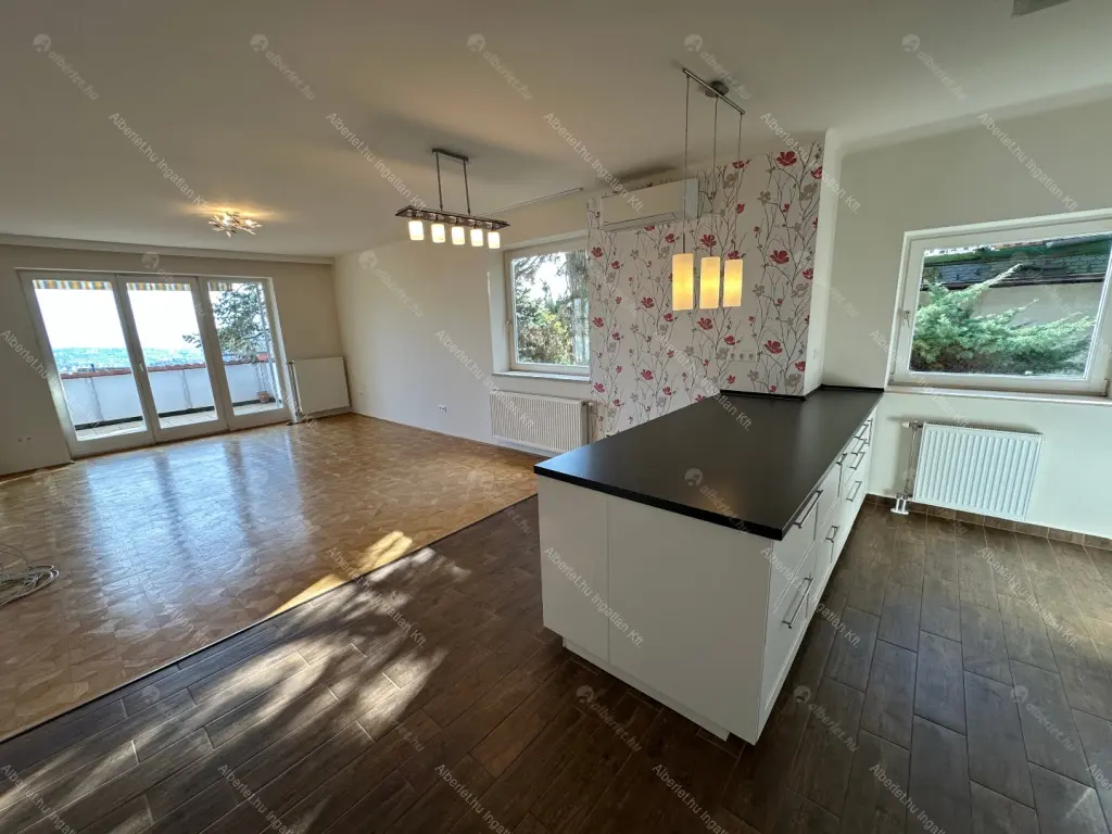 Kiadó albérlet 490000 Ft/hó áron: Budapest, II. kerület  Szalamandra köz. Mérete: 80 nm, 3 szobás | Alberlet.hu - 6655355