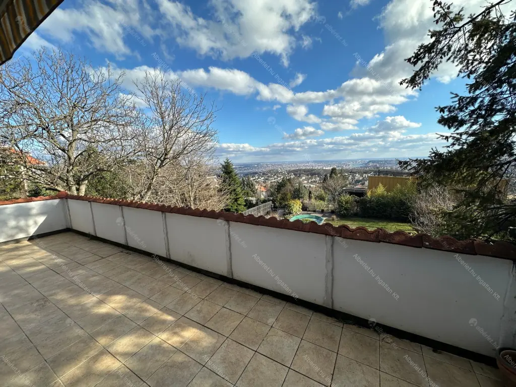 Kiadó albérlet 490000 Ft/hó áron: Budapest, II. kerület  Szalamandra köz. Mérete: 80 nm, 3 szobás | Alberlet.hu - 6682519