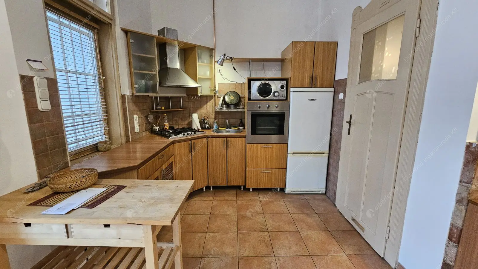 Kiadó albérlet 290000 Ft/hó áron: Budapest, II. kerület  Szász Károly utca. Mérete: 64 nm, 2 szobás | Alberlet.hu - 6511510