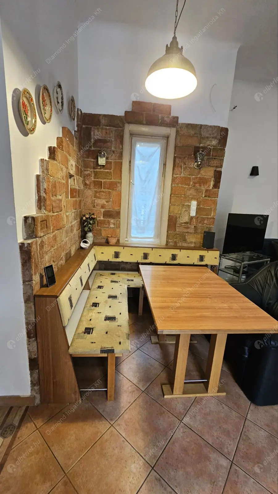 Kiadó albérlet 290000 Ft/hó áron: Budapest, II. kerület  Szász Károly utca. Mérete: 64 nm, 2 szobás | Alberlet.hu - 6511511