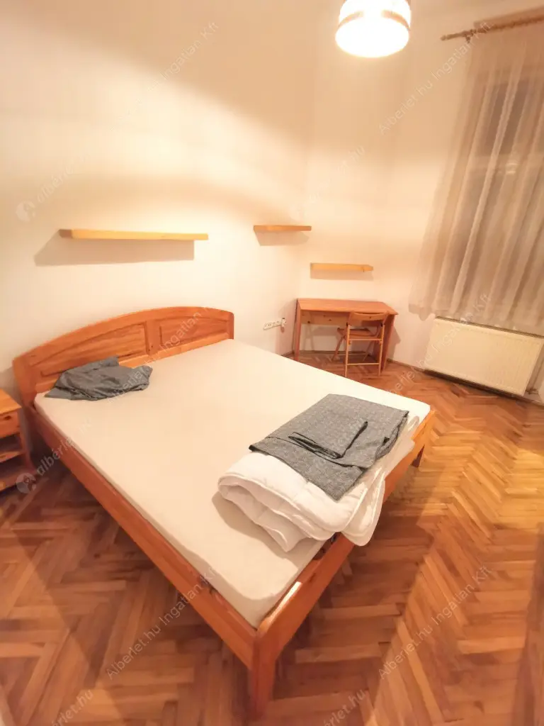 Kiadó albérlet 280000 Ft/hó áron: Budapest, II. kerület  Szász Károly utca. Mérete: 64 nm, 2 szobás | Alberlet.hu - 6604674