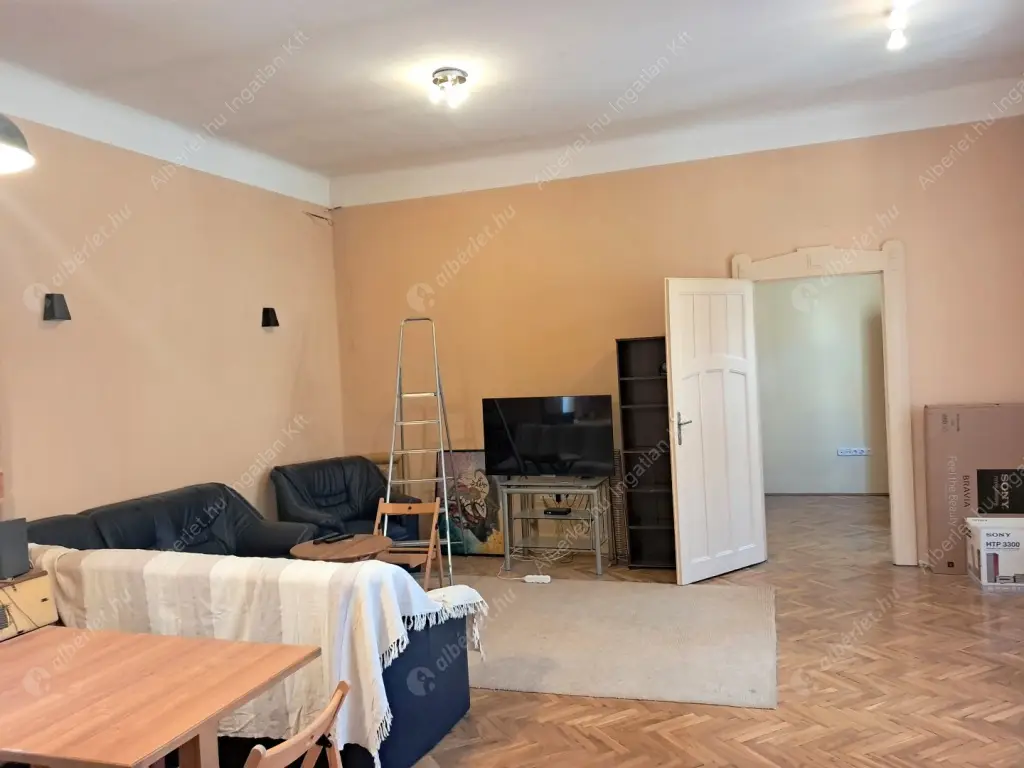 Kiadó albérlet 280000 Ft/hó áron: Budapest, II. kerület  Szász Károly utca. Mérete: 64 nm, 2 szobás | Alberlet.hu - 6604677