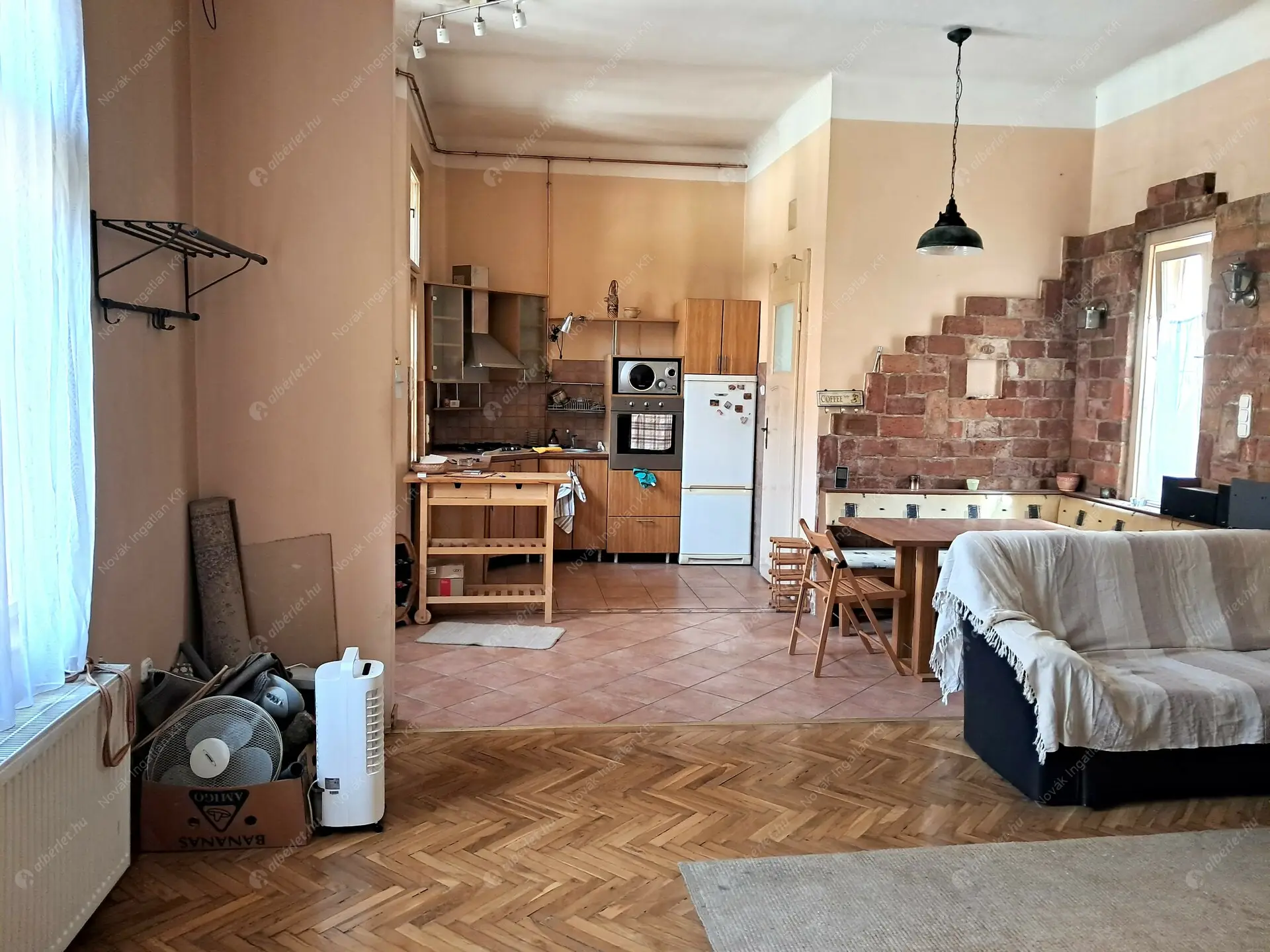 Kiadó albérlet 280000 Ft/hó áron: Budapest, II. kerület  Szász Károly utca. Mérete: 64 nm, 2 szobás | Alberlet.hu - 6541961