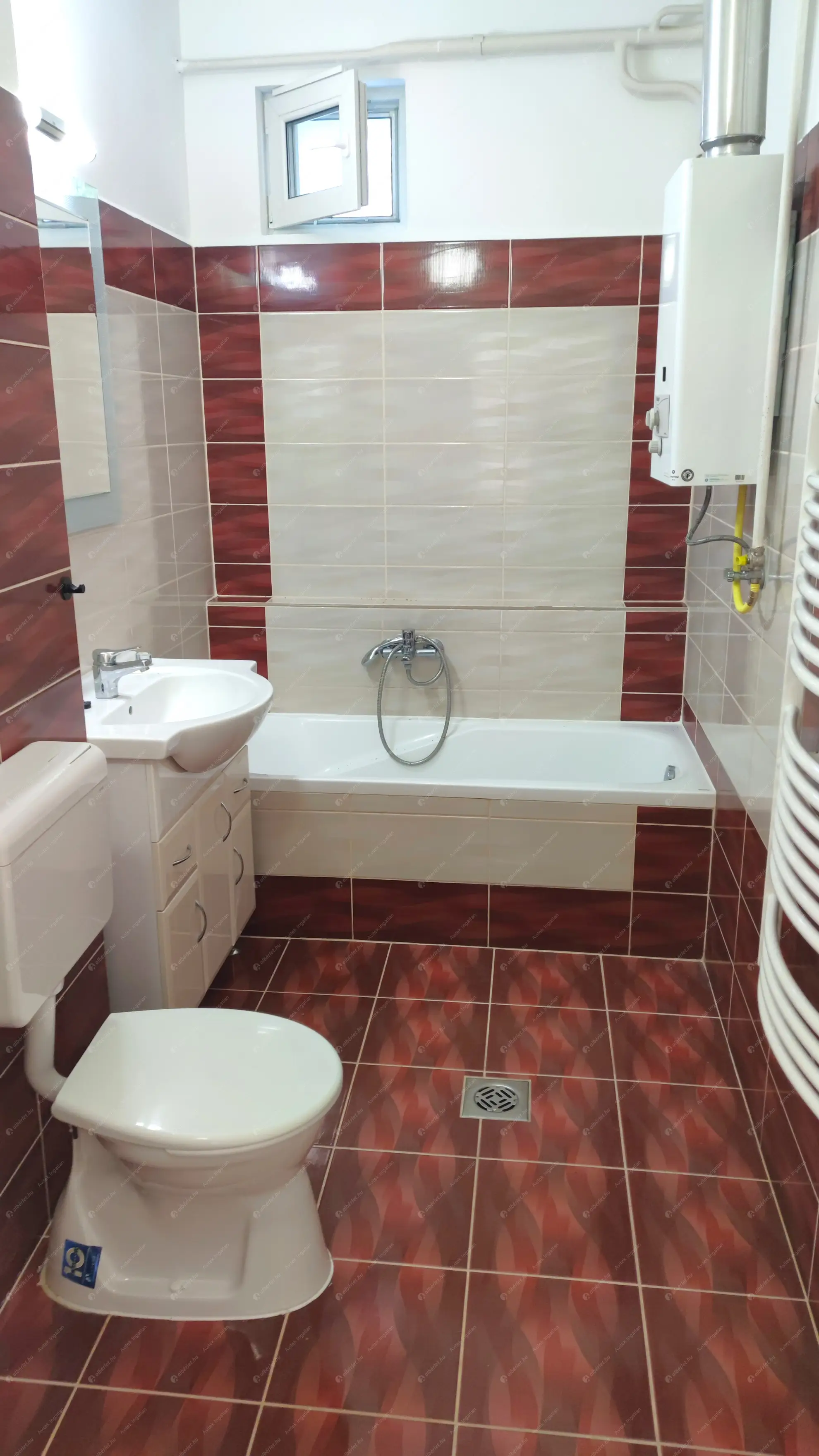 Kiadó albérlet 380000 Ft/hó áron: Budapest, II. kerület  Széher út. Mérete: 98 nm, 4 szobás | Alberlet.hu - 6580782