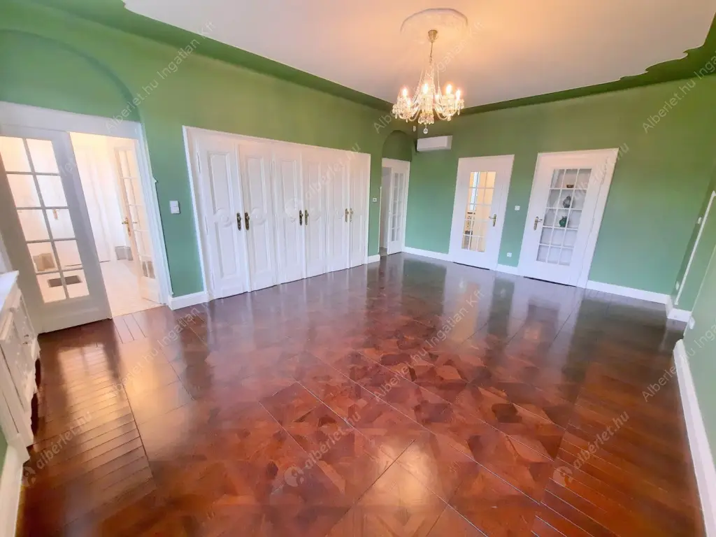 Kiadó albérlet 1200000 Ft/hó áron: Budapest, II. kerület  Szemlőhegy utca. Mérete: 164 nm, 4 szobás | Alberlet.hu - 6518888