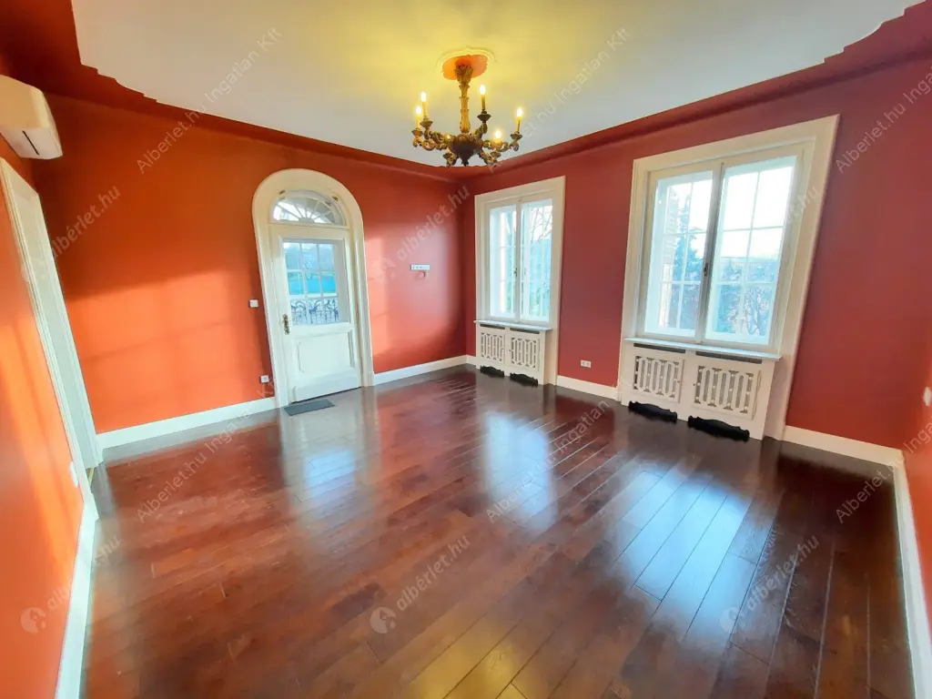 Kiadó albérlet 1200000 Ft/hó áron: Budapest, II. kerület  Szemlőhegy utca. Mérete: 164 nm, 4 szobás | Alberlet.hu - 6518891