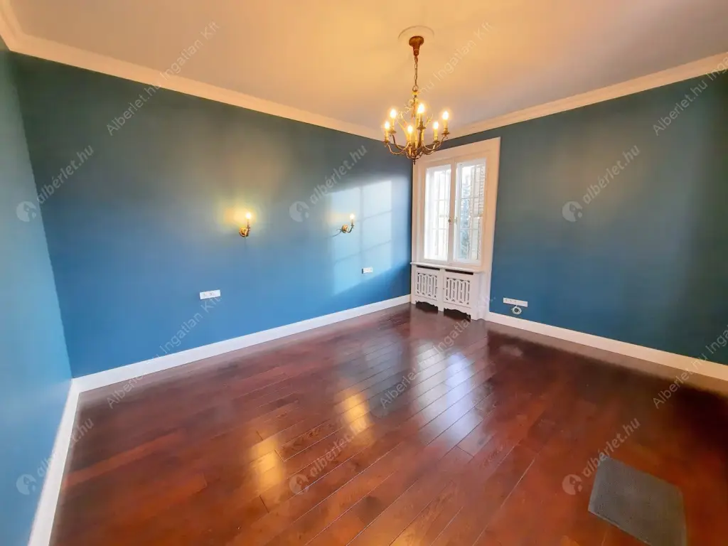 Kiadó albérlet 1200000 Ft/hó áron: Budapest, II. kerület  Szemlőhegy utca. Mérete: 164 nm, 4 szobás | Alberlet.hu - 6518898