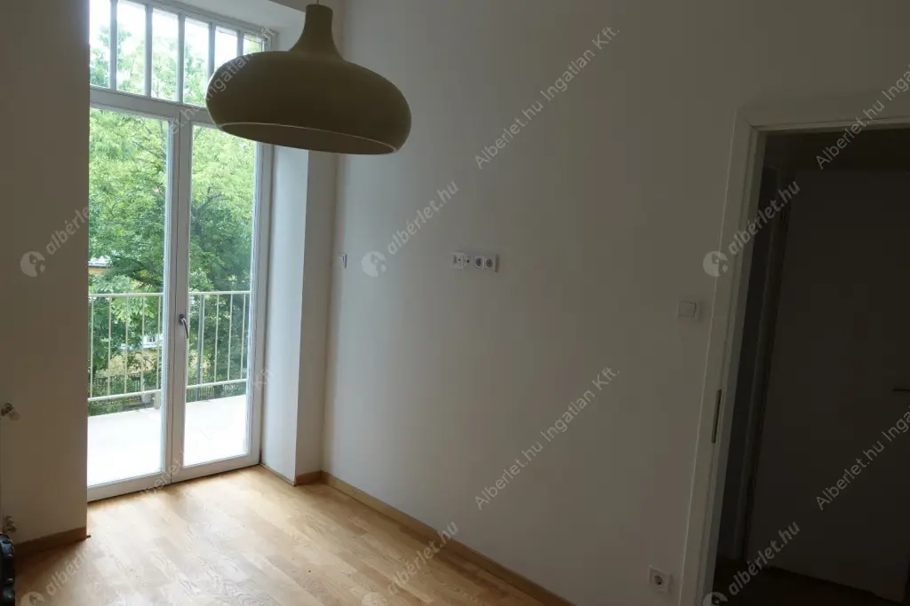 Kiadó albérlet 299000 Ft/hó áron: Budapest, II. kerület  Szemlőhegy utca. Mérete: 65 nm, 2 szobás | Alberlet.hu - 6630275