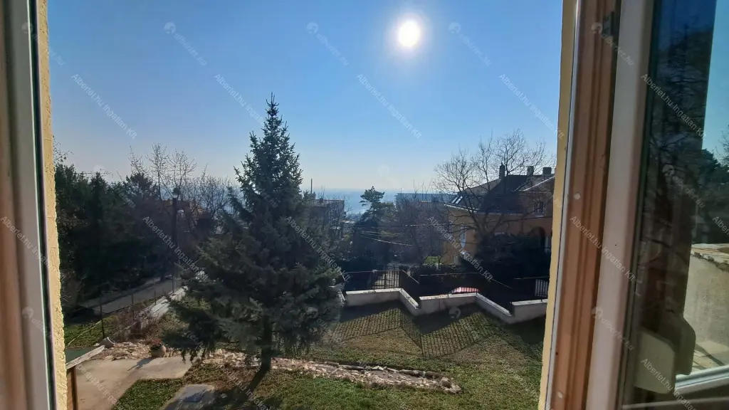 Kiadó albérlet 360000 Ft/hó áron: Budapest, II. kerület  Szemlőhegy utca. Mérete: 77 nm, 2 szobás | Alberlet.hu - 6668385