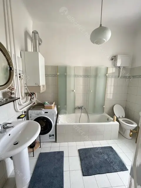 Kiadó albérlet 550000 Ft/hó áron: Budapest, II. kerület  Szépvölgyi út. Mérete: 130 nm, 4 szobás | Alberlet.hu - 6123333