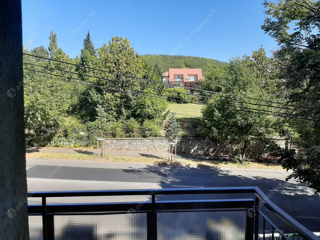 Kiadó albérlet 240000 Ft/hó áron: Budapest, II. kerület  Szépvölgyi út. Mérete: 56 nm, 1 szobás | Alberlet.hu - 6561709