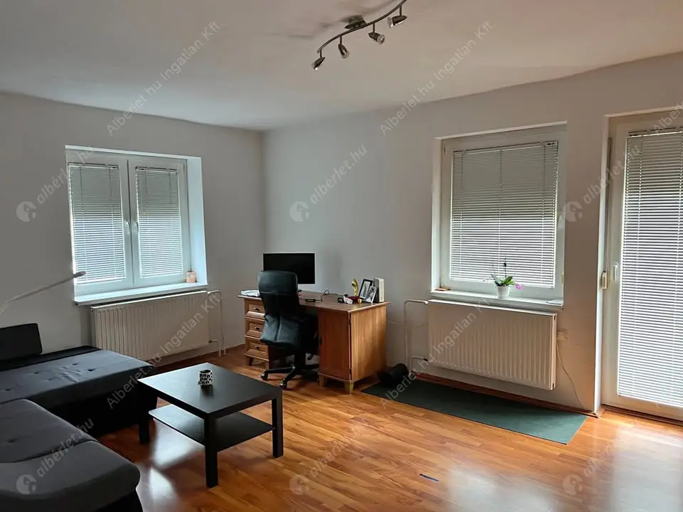 Kiadó albérlet 250000 Ft/hó áron: Budapest, II. kerület  Szépvölgyi út. Mérete: 65 nm, 2 szobás | Alberlet.hu - 6580199