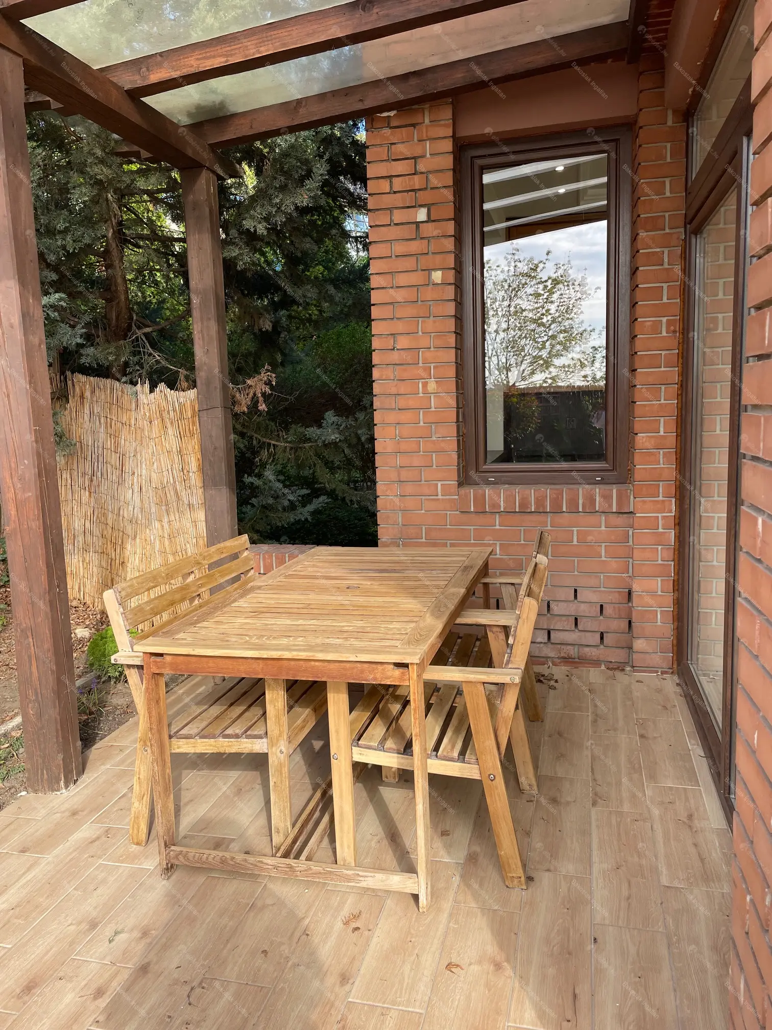 Kiadó albérlet 400000 Ft/hó áron: Budapest, II. kerület  Szeréna köz. Mérete: 90 nm, 2 szobás | Alberlet.hu - 6697528