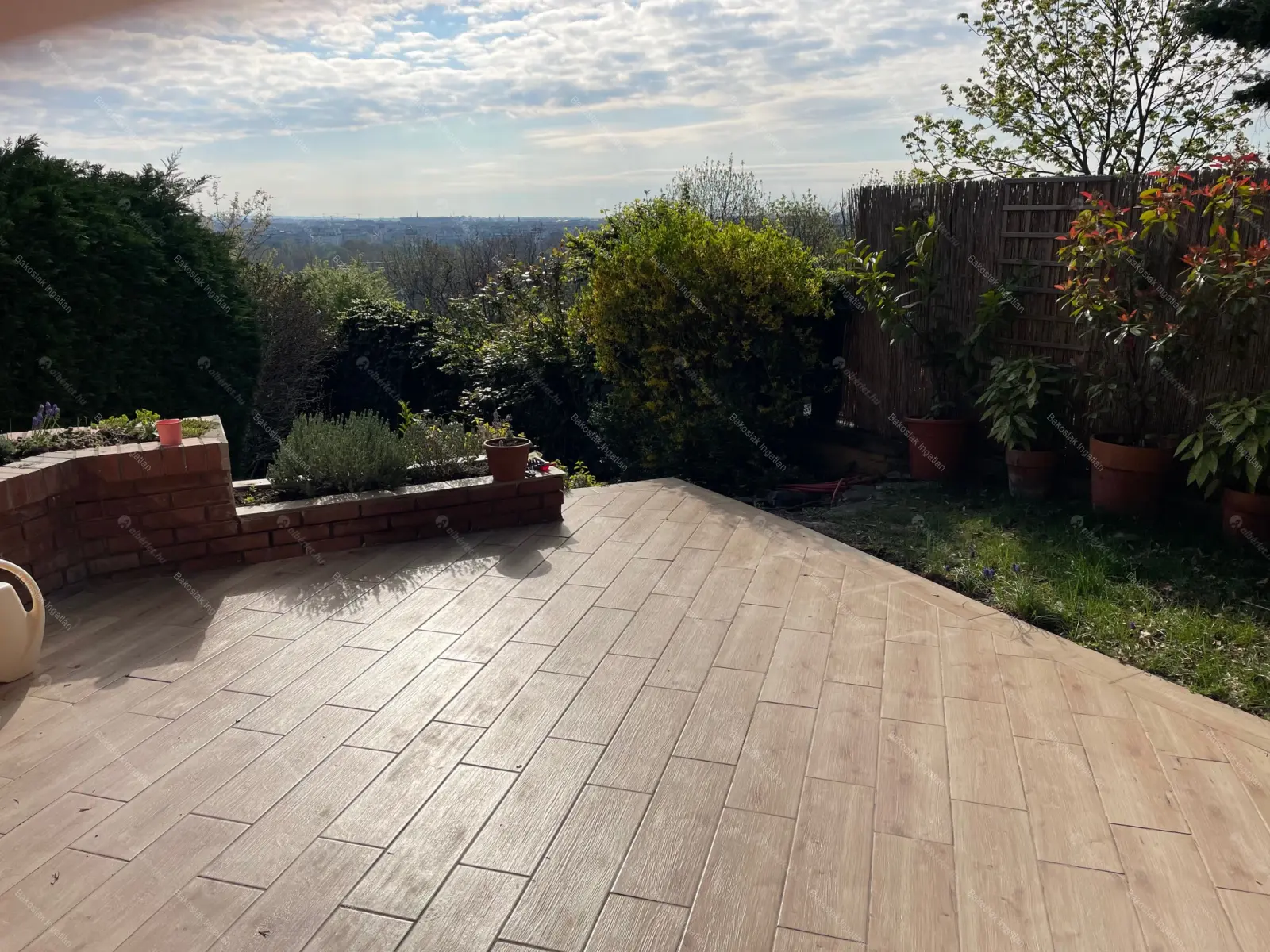 Kiadó albérlet 400000 Ft/hó áron: Budapest, II. kerület  Szeréna köz. Mérete: 90 nm, 2 szobás | Alberlet.hu - 6697529