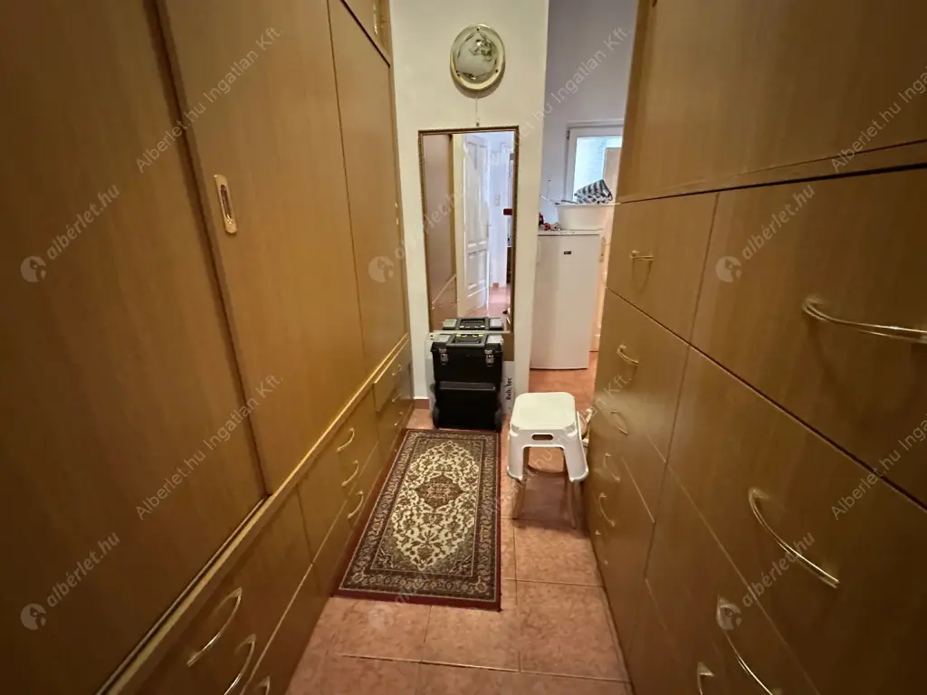 Kiadó albérlet 430000 Ft/hó áron: Budapest, II. kerület  Szilágyi Erzsébet fasor. Mérete: 110 nm, 2 szobás | Alberlet.hu - 6583745