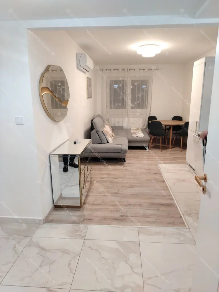 Kiadó albérlet 225000 Ft/hó áron: Budapest, II. kerület  Szilágyi Erzsébet fasor. Mérete: 36 nm, 1 szobás | Alberlet.hu - 6648730