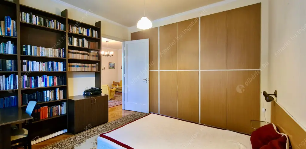 Kiadó albérlet 280000 Ft/hó áron: Budapest, II. kerület  Szilágyi Erzsébet fasor. Mérete: 63 nm, 2 szobás | Alberlet.hu - 6582607