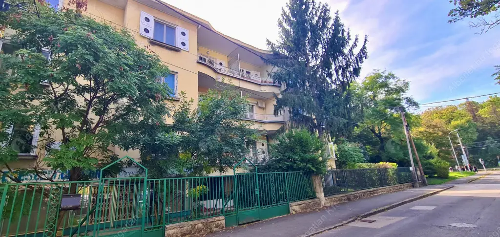 Kiadó albérlet 280000 Ft/hó áron: Budapest, II. kerület  Szilágyi Erzsébet fasor. Mérete: 63 nm, 2 szobás | Alberlet.hu - 6582608